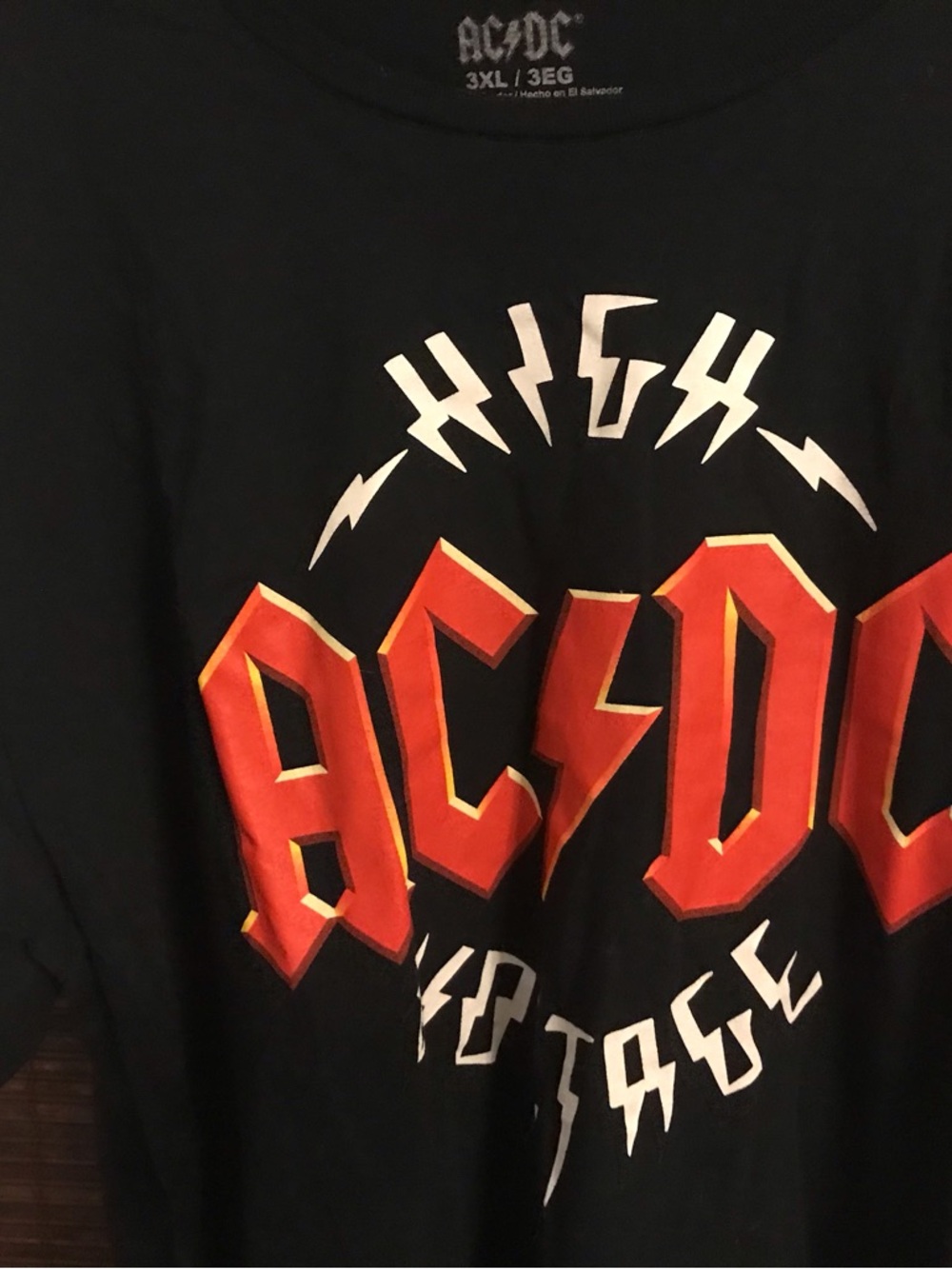 Mens AC DC SS Tee - Picture 3 of 4